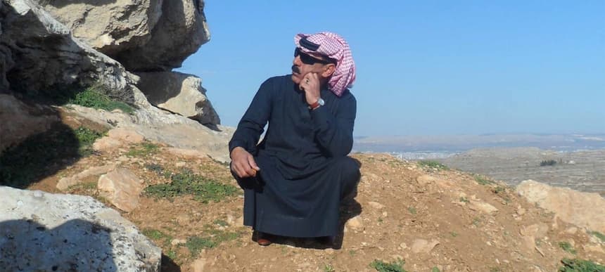 Omar Souleyman Bahdemi Nami Album Cover Art