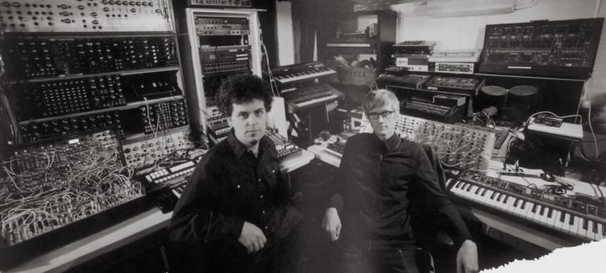 Simian Mobile Disco Photo 2014