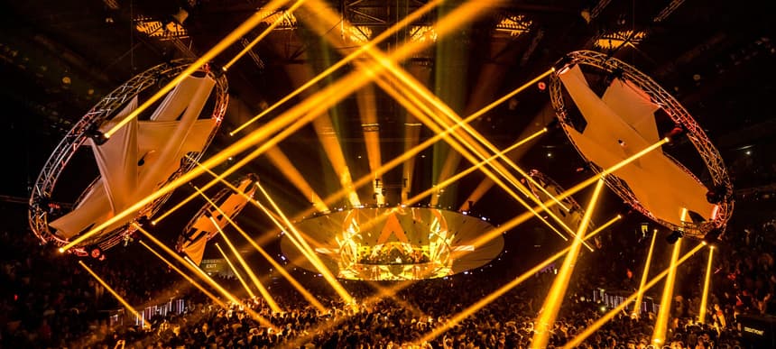 Untold2019 0803 041955 7135 ALIVECOVERAGE large 4000 scaled