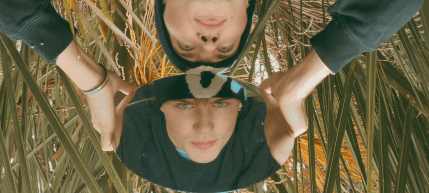 Mole dalai lama shot