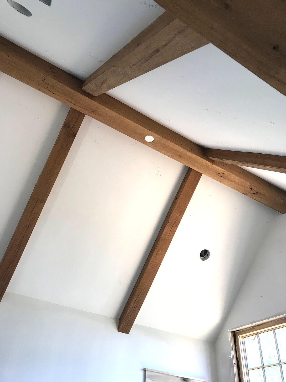 band sawn ceiling box beams