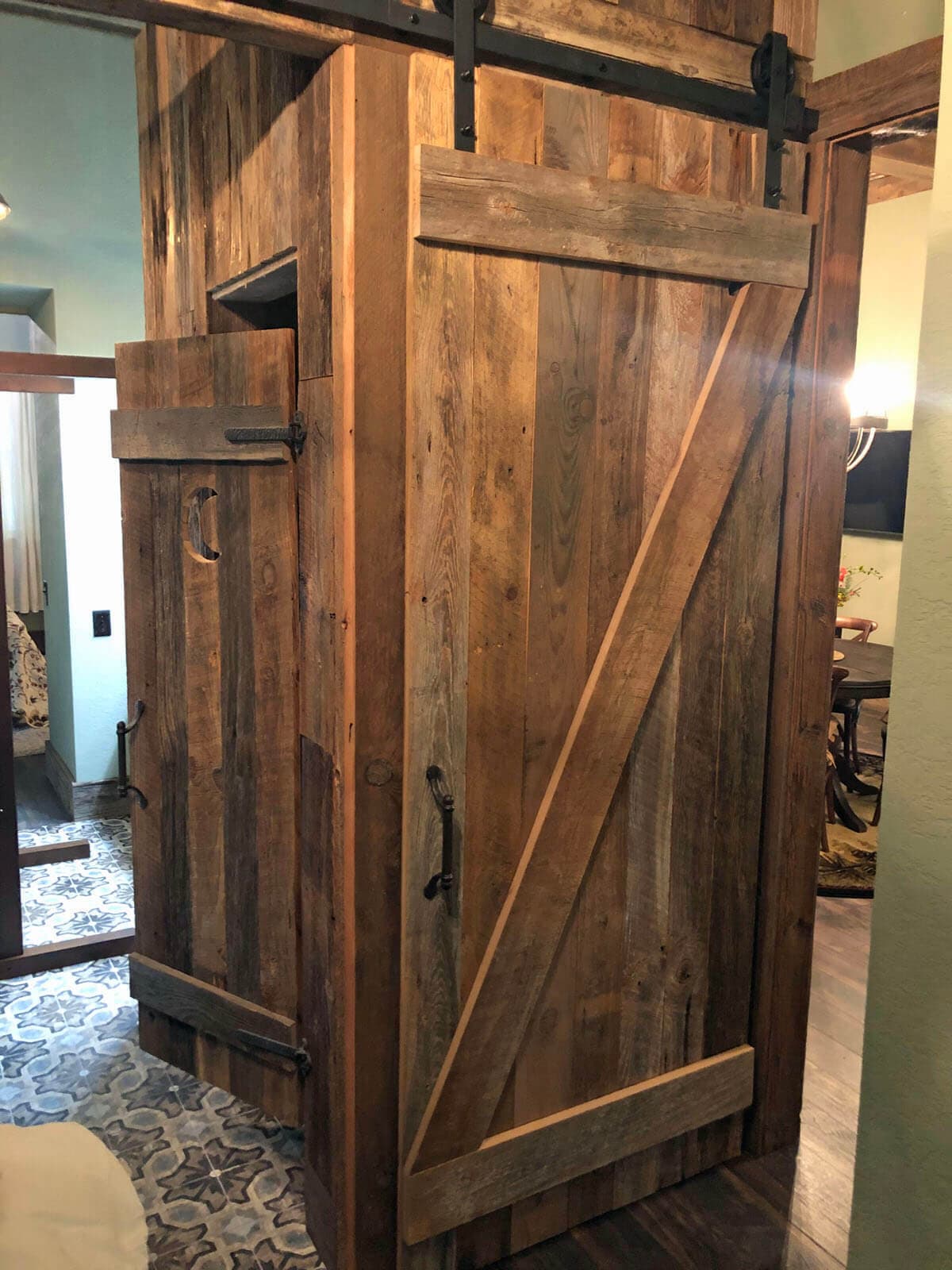 Original Surface Pine Barn Door