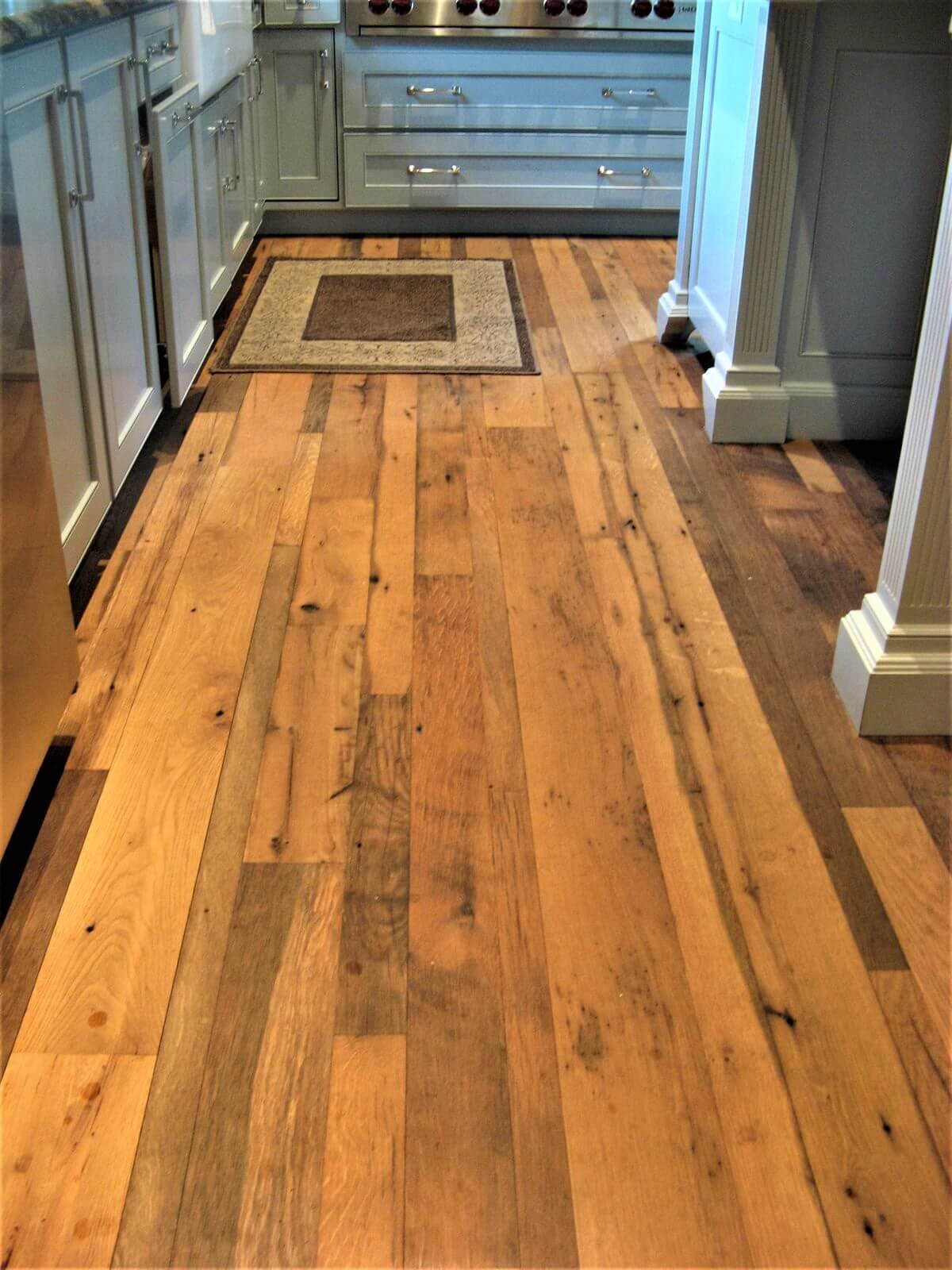 Antique white oak flooring in Spartanburg South Carolina residence.