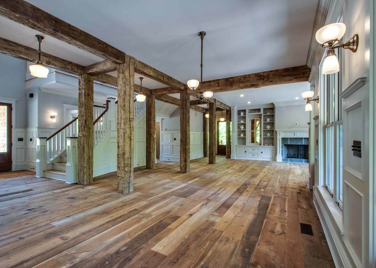 Hand hewn post and beams in Lewes, Delaware residence