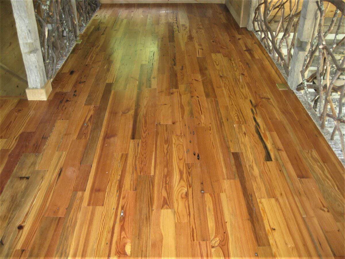Heart pine reclaimed Cabin Grade hallway floor in hendersonville nc