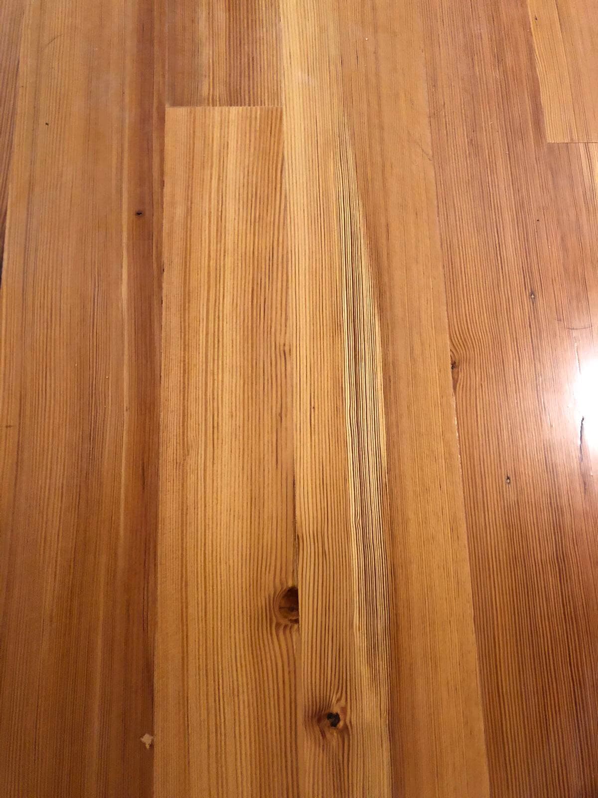 tight vertical grain heart pine floor closeup