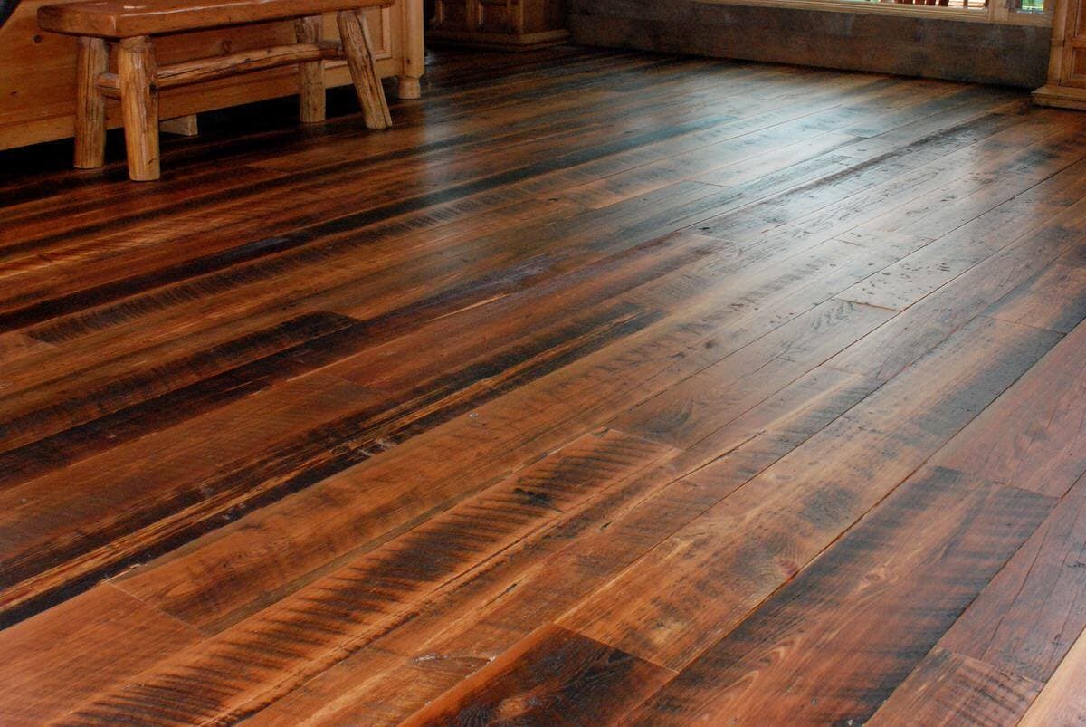 character heart pine flooring at Hendersonville, NC home