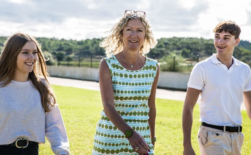 Alison with Students