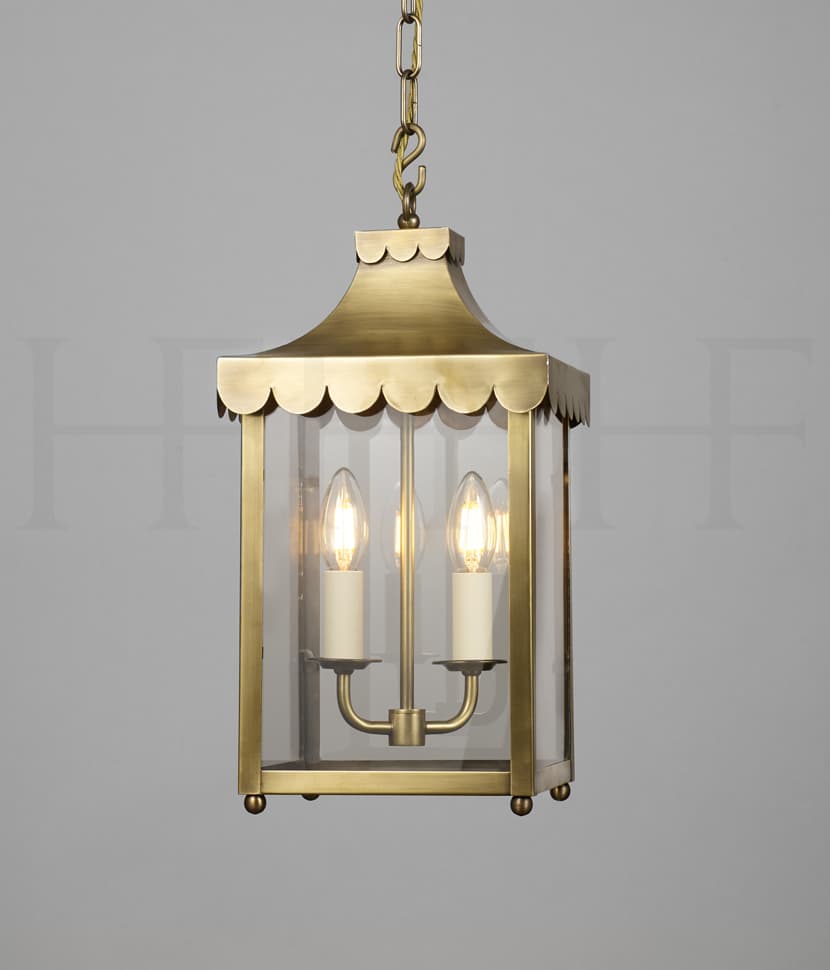 LA8 Scallop Edge Hanging Lantern Antique Brass S