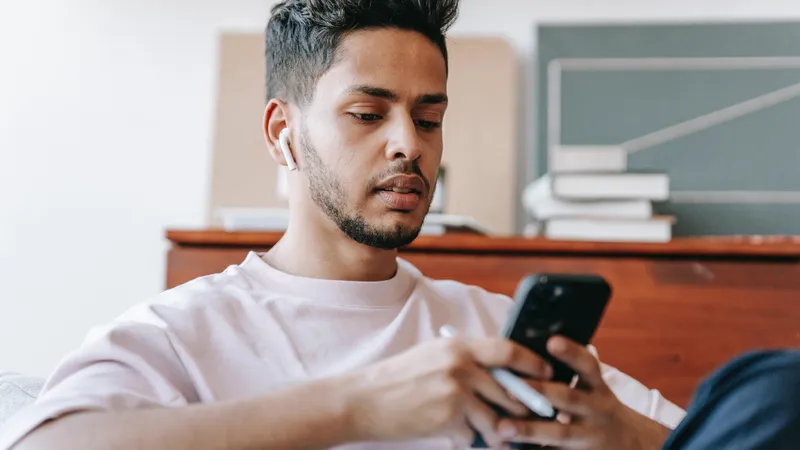 Auto reply sample text