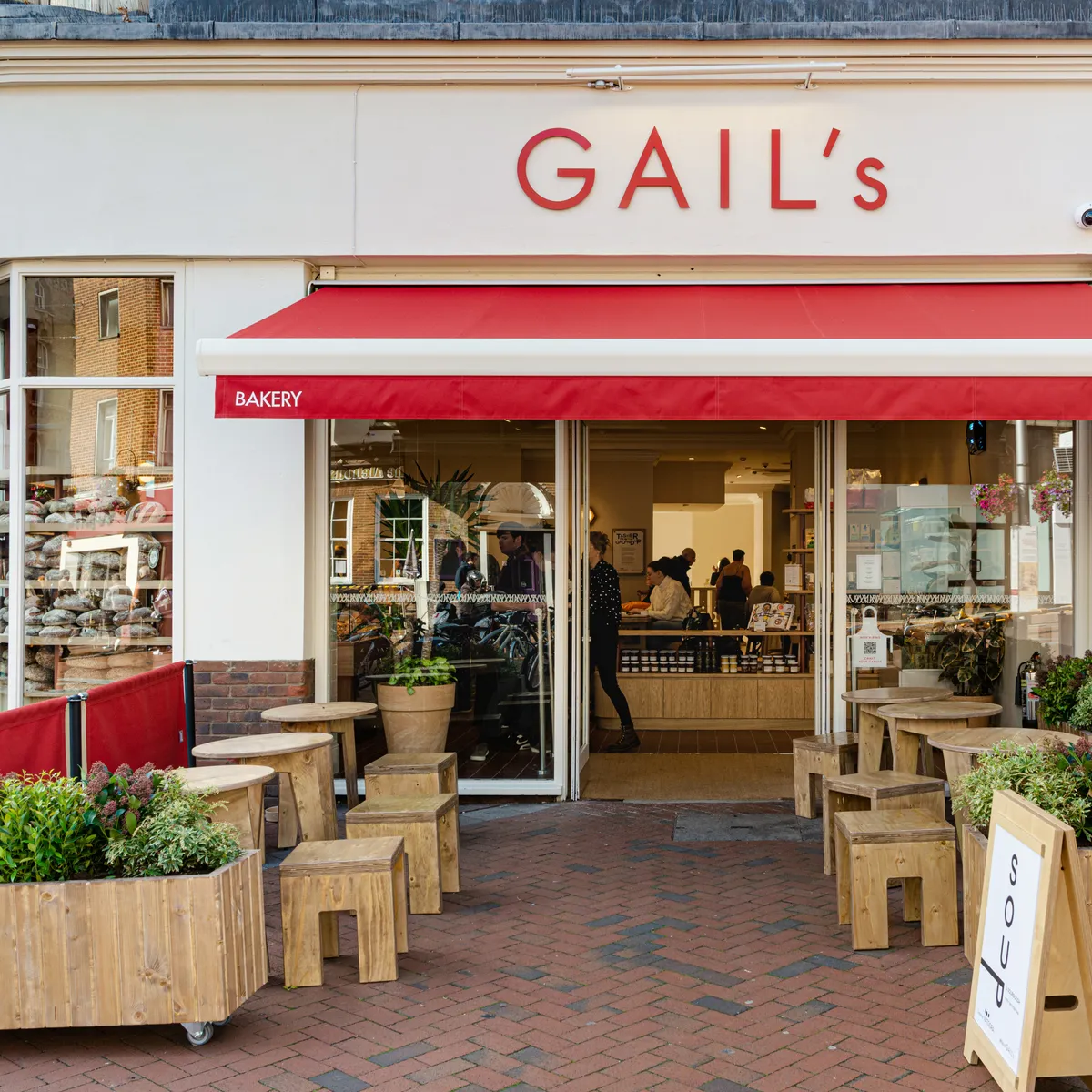 Gail's Rails Tatel GAIL's, Brunswick - Bakery | Inside Out Contracts