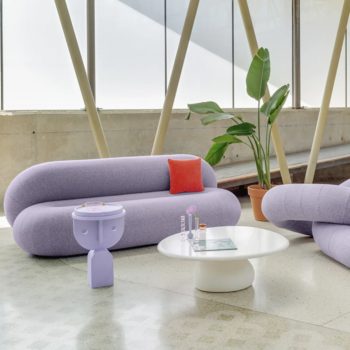 Loop sofa | Inside Out Contracts