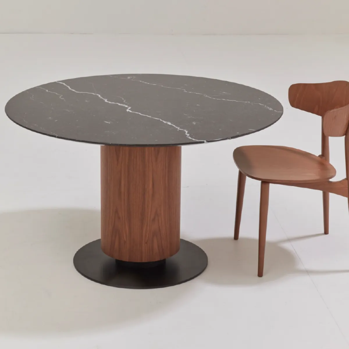 Colonna table 2