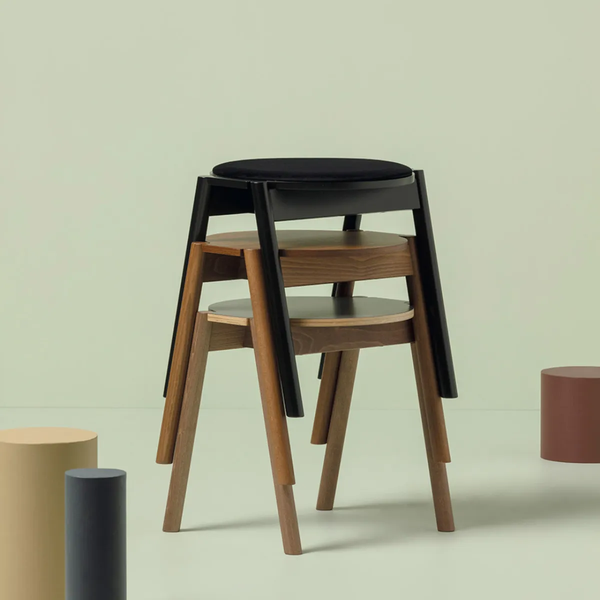 Tipi stacking stool 4
