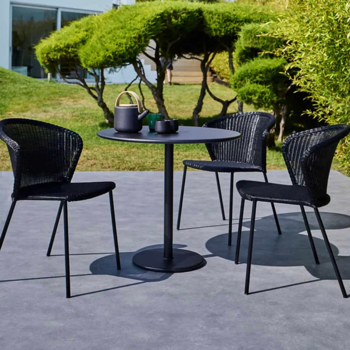 Tropez stacking chair 5