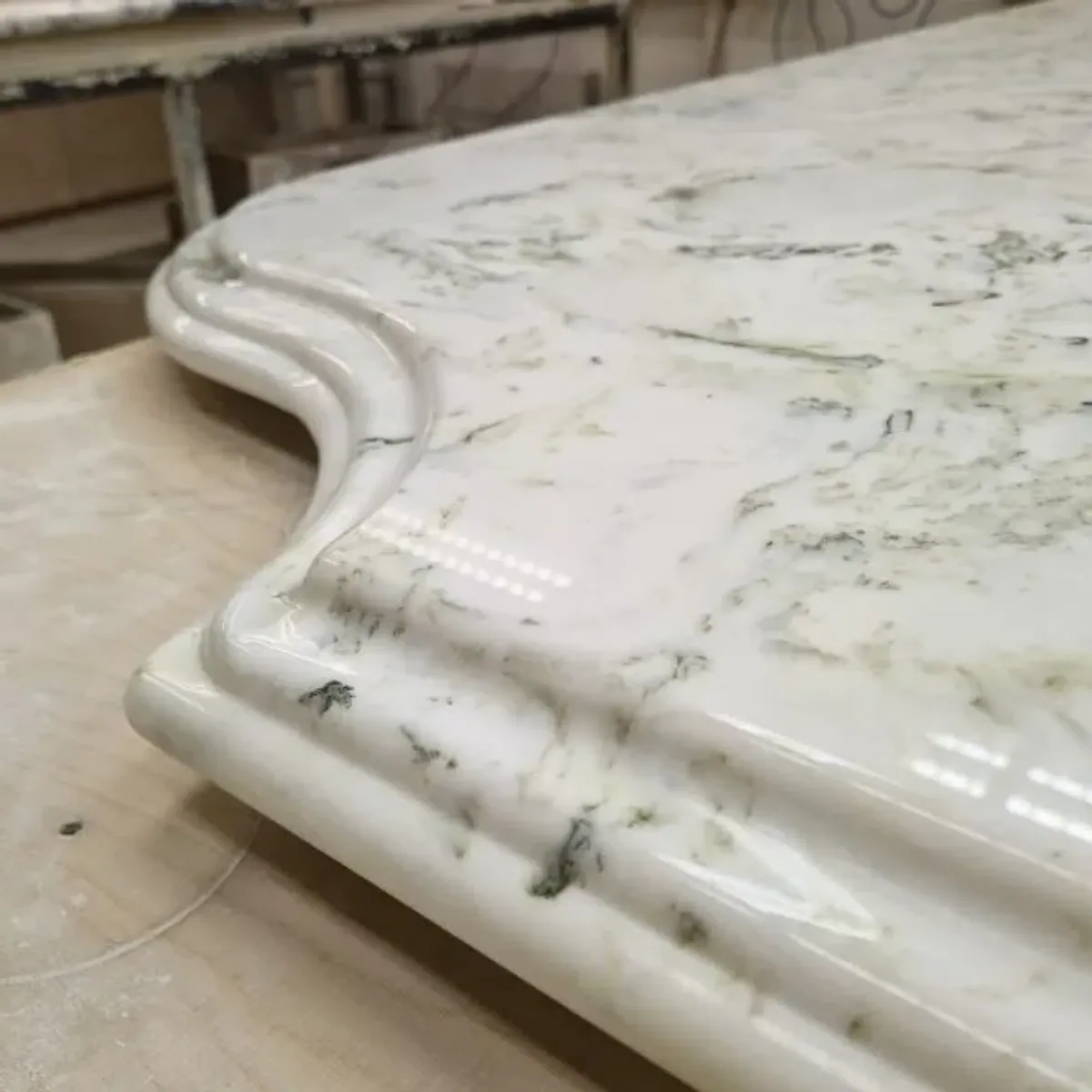 Resin Marble top - Moss Green 4