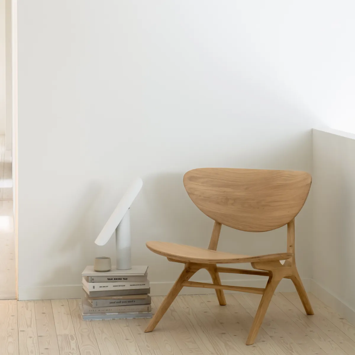 Sheldon lounge chair | Inside Out Contracts