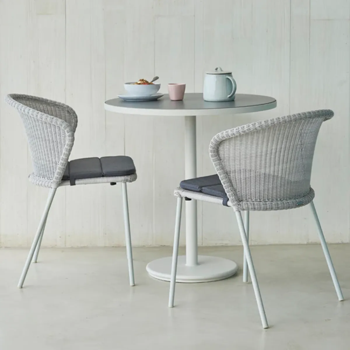 Tropez stacking chair 9