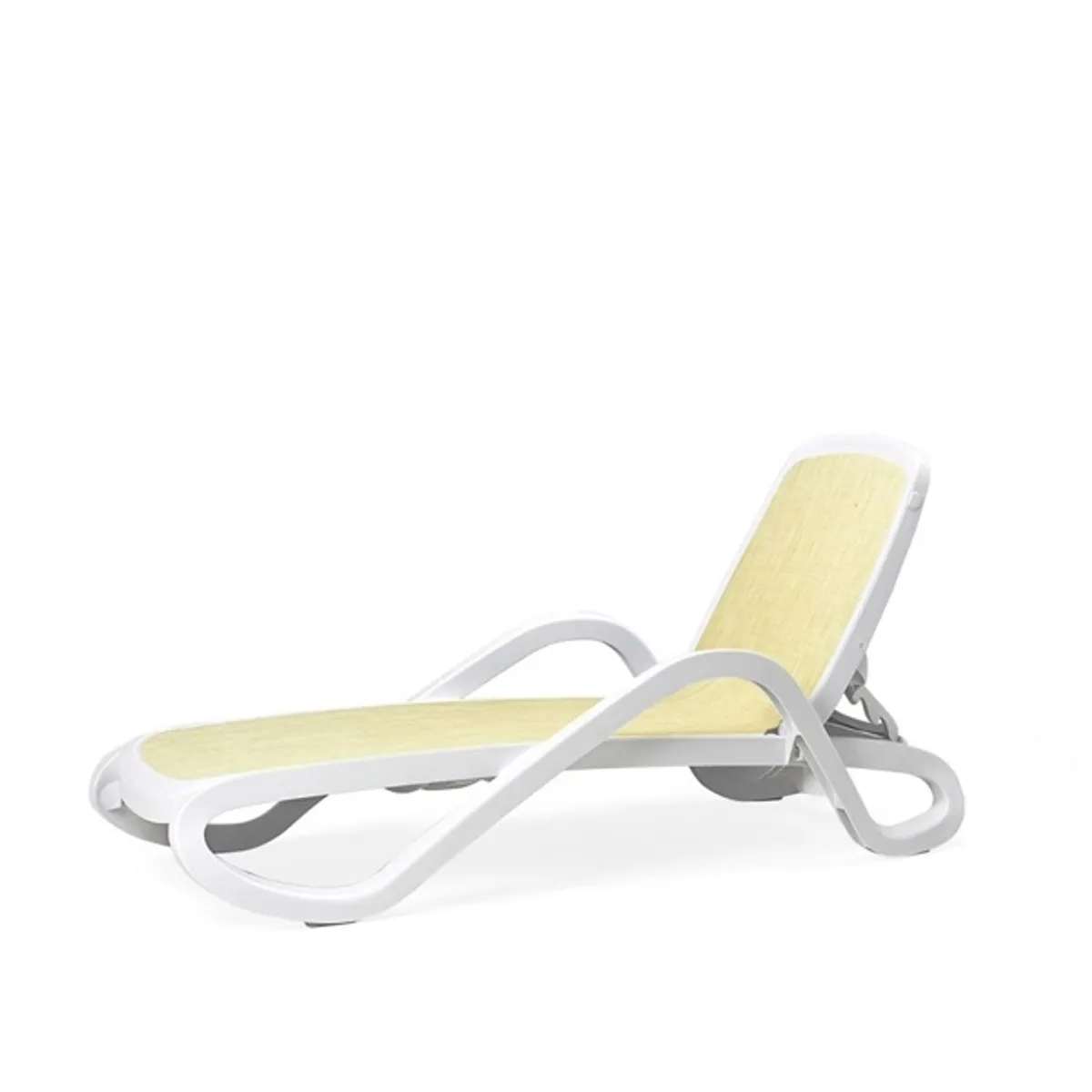 Alfa lounger with arms Inside Out Contracts3