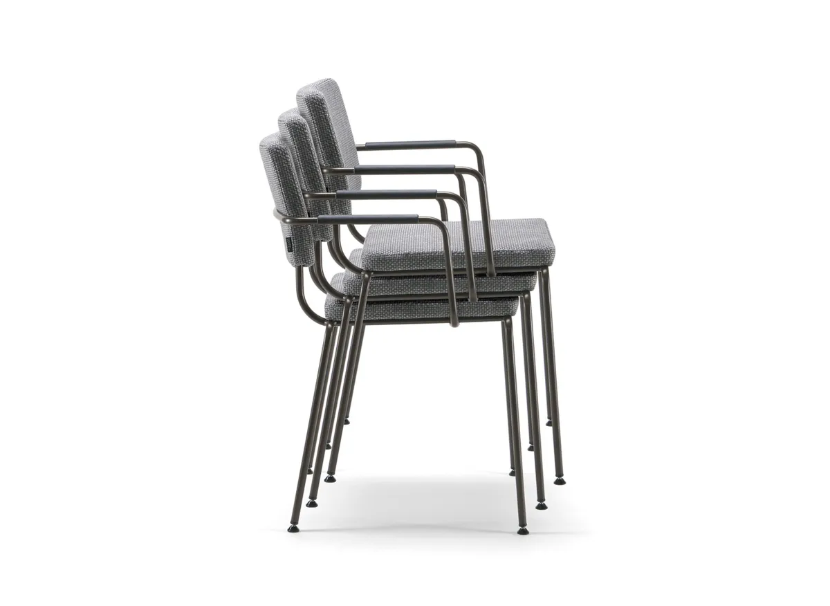 Americano armchair Stacking
