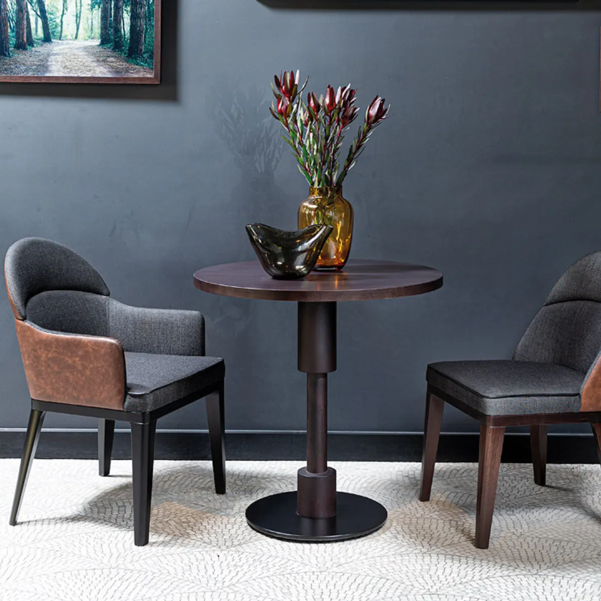 Dallas armchair Inside Out Contracts