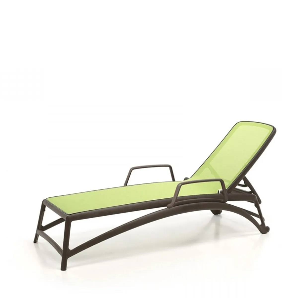Atlantico lounger with arms Inside Out Contracts2