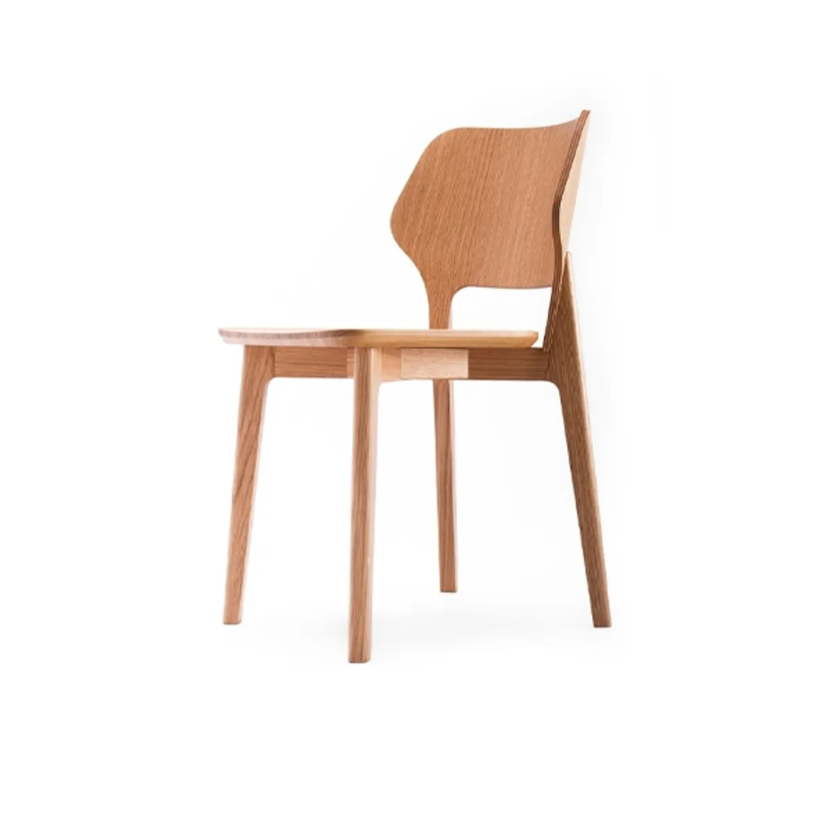 Backer side chair Inside Out Contracts9