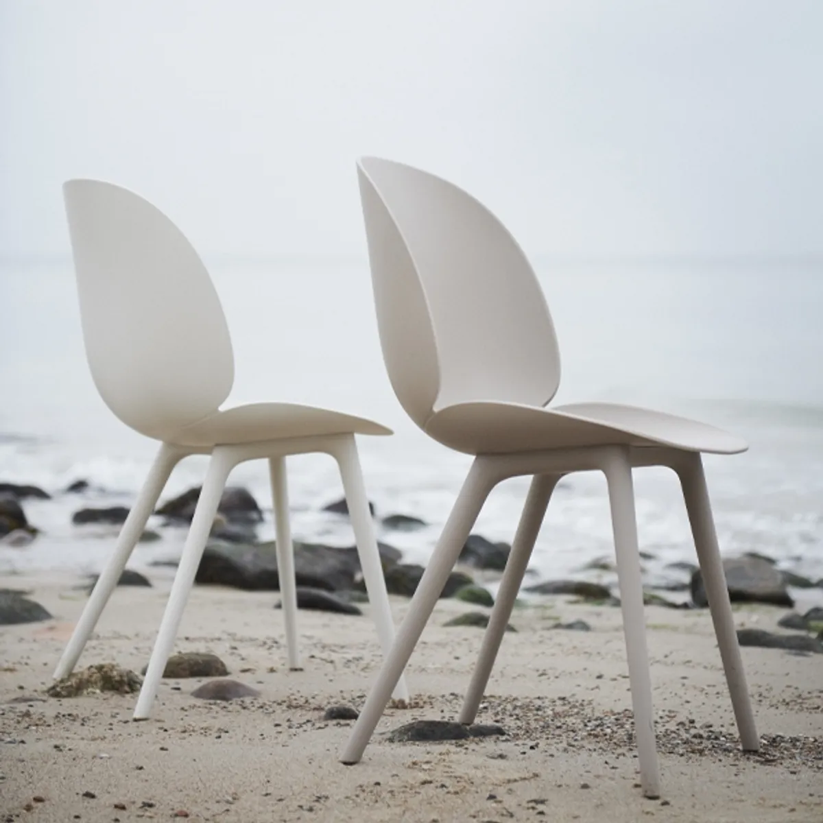 Beetle outdoor chair Inside Out Contracts5
