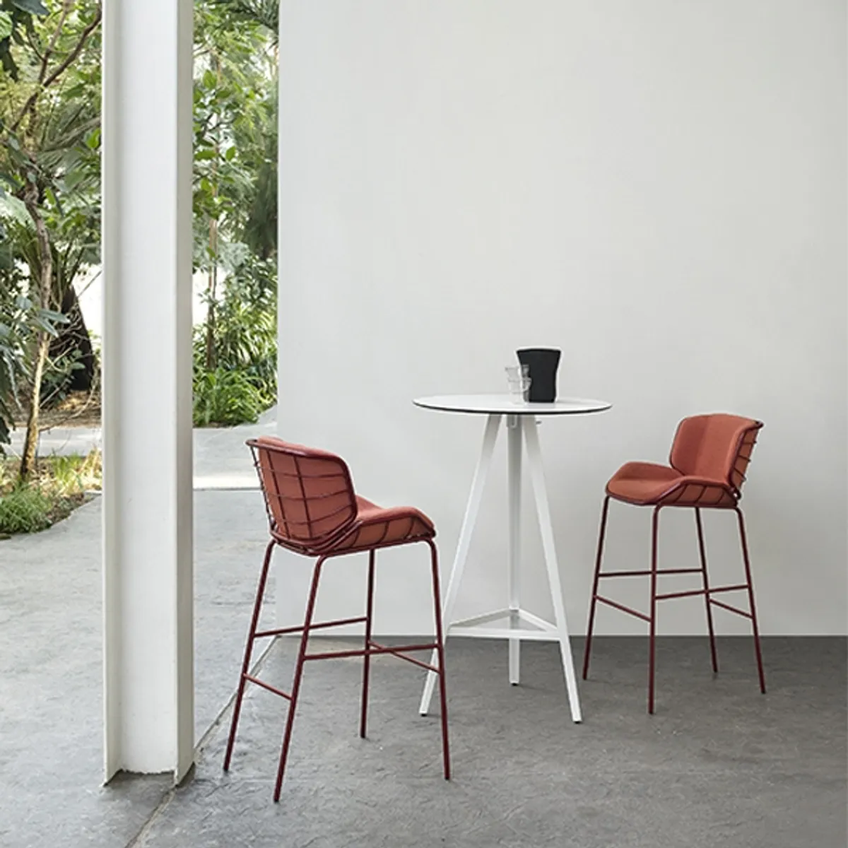 Chatter bar stool Inside Out Contracts8
