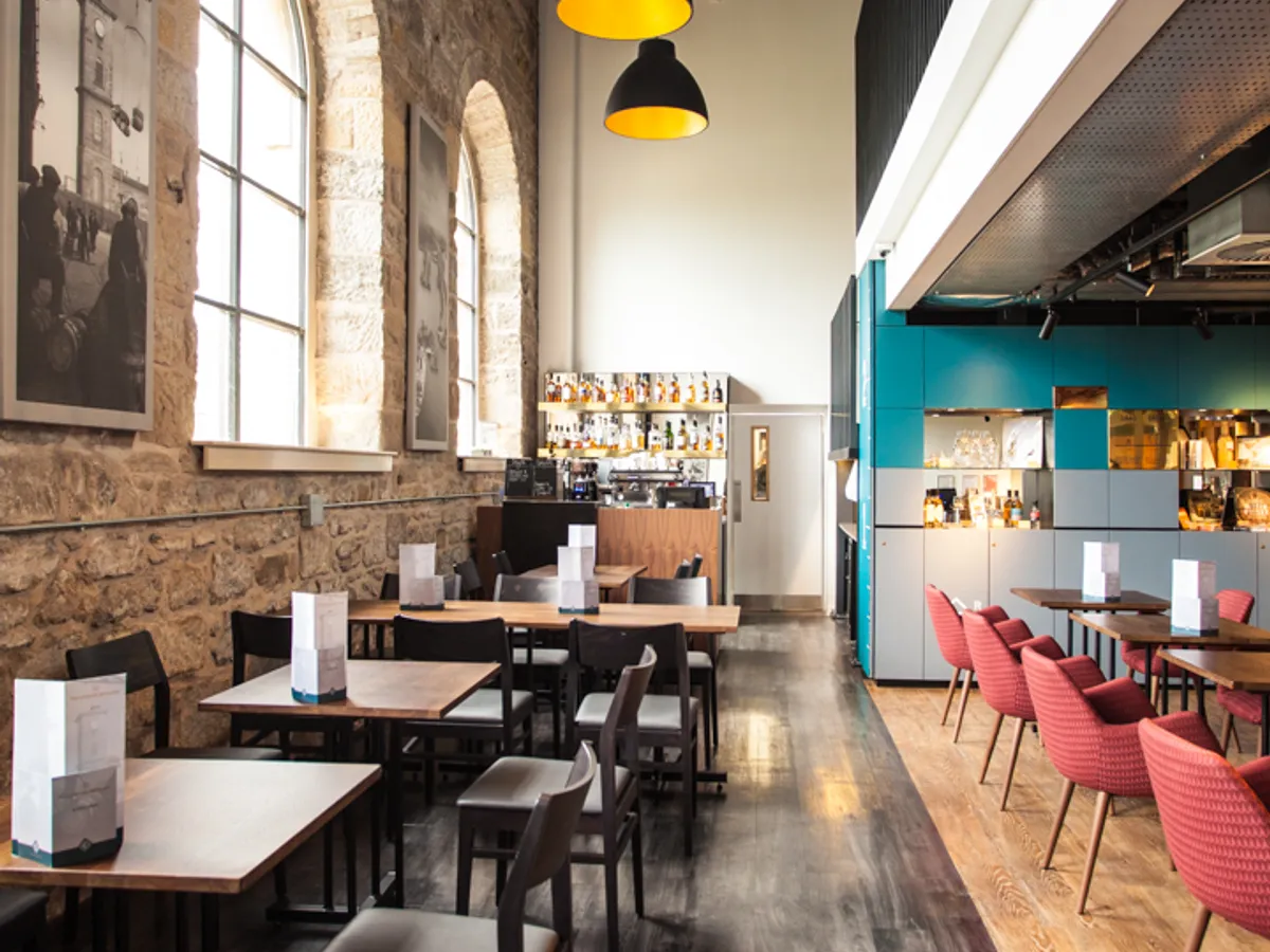 Clydeside-distillery-glasgow-with-furniture-by-inside-out-contracts-086