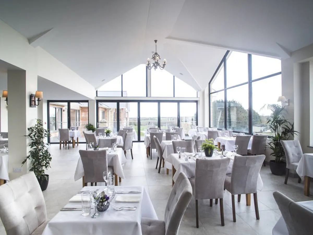 Cotswold Golf Restaurant Project 03