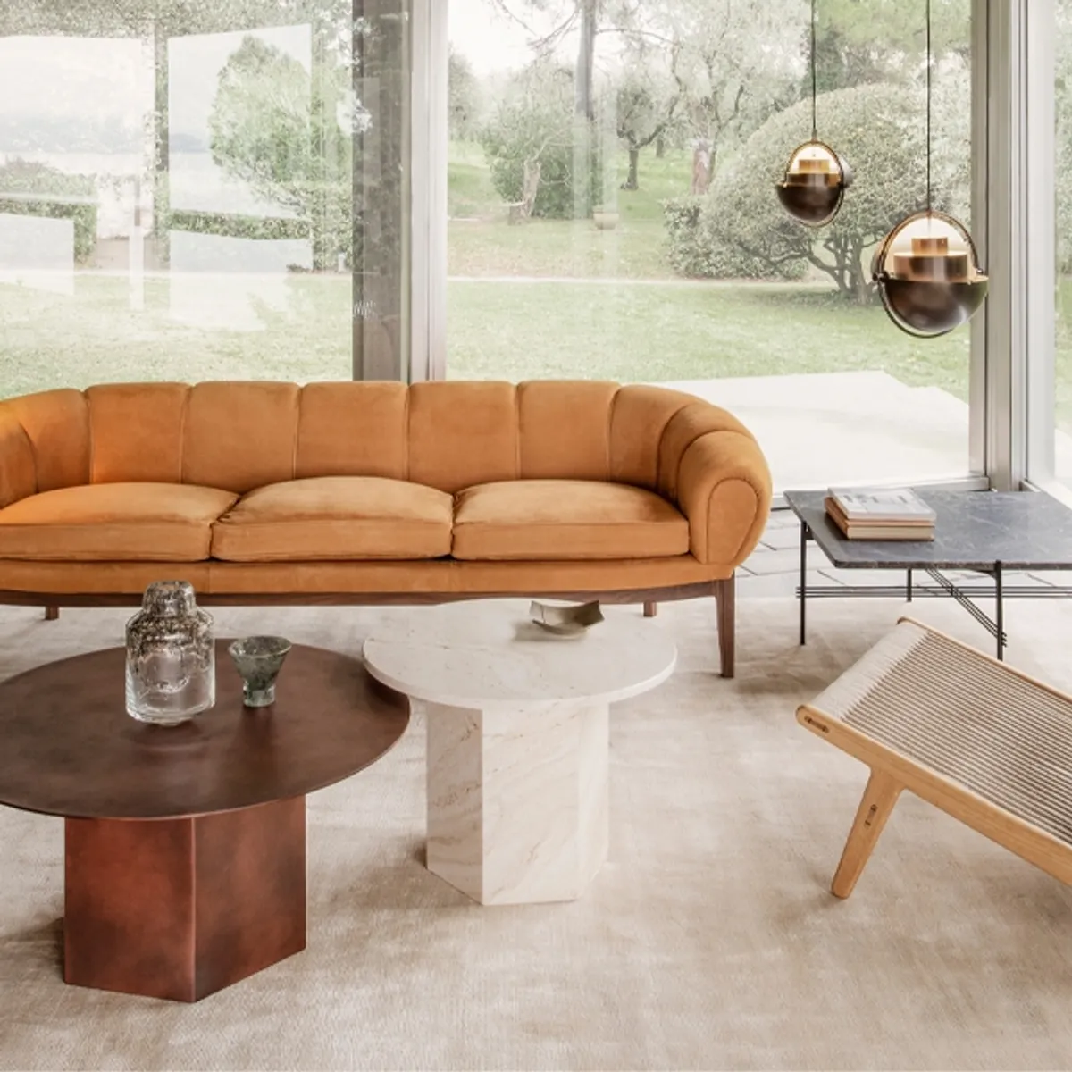 Croissant sofa Inside Out Contracts5