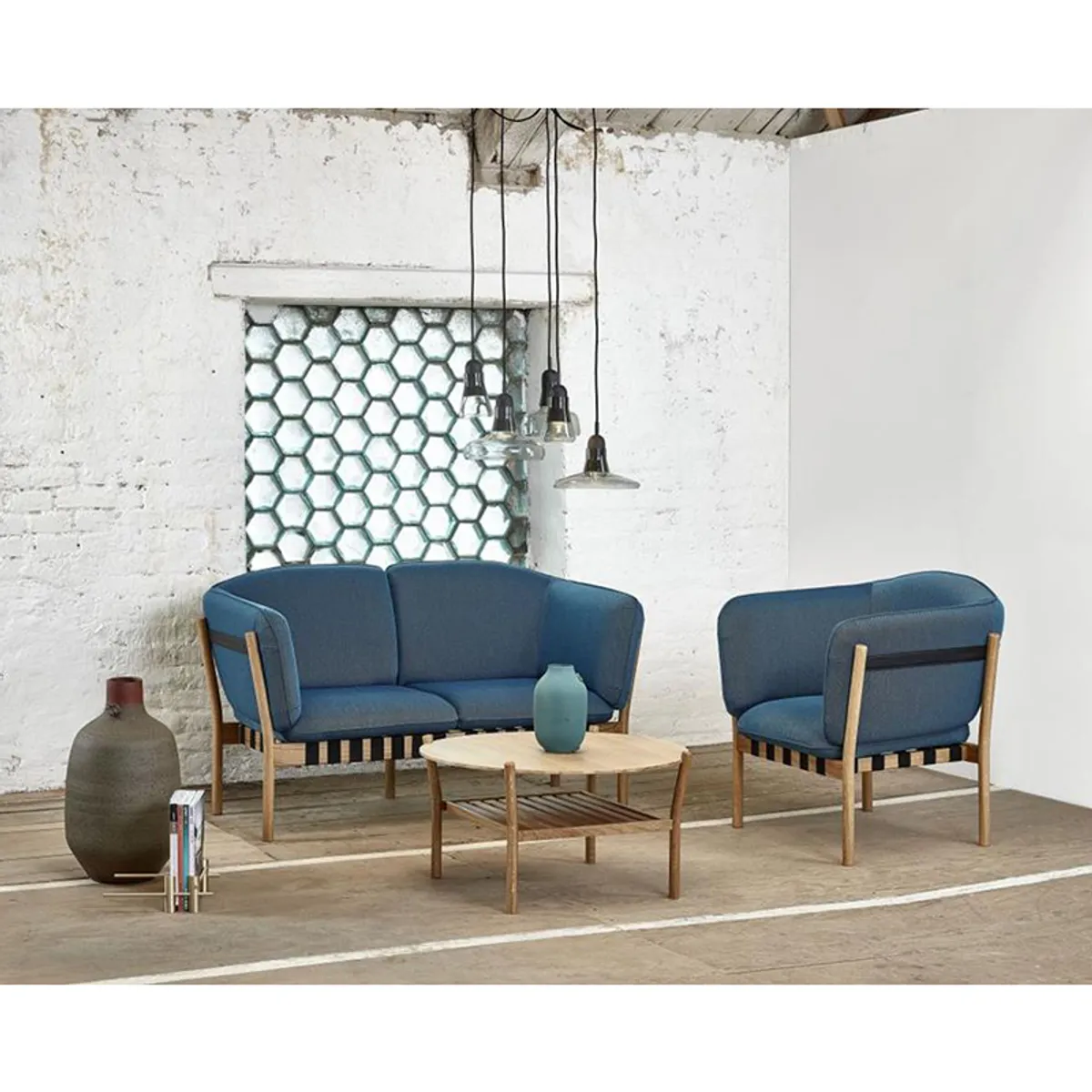 Dowel Chairs Together