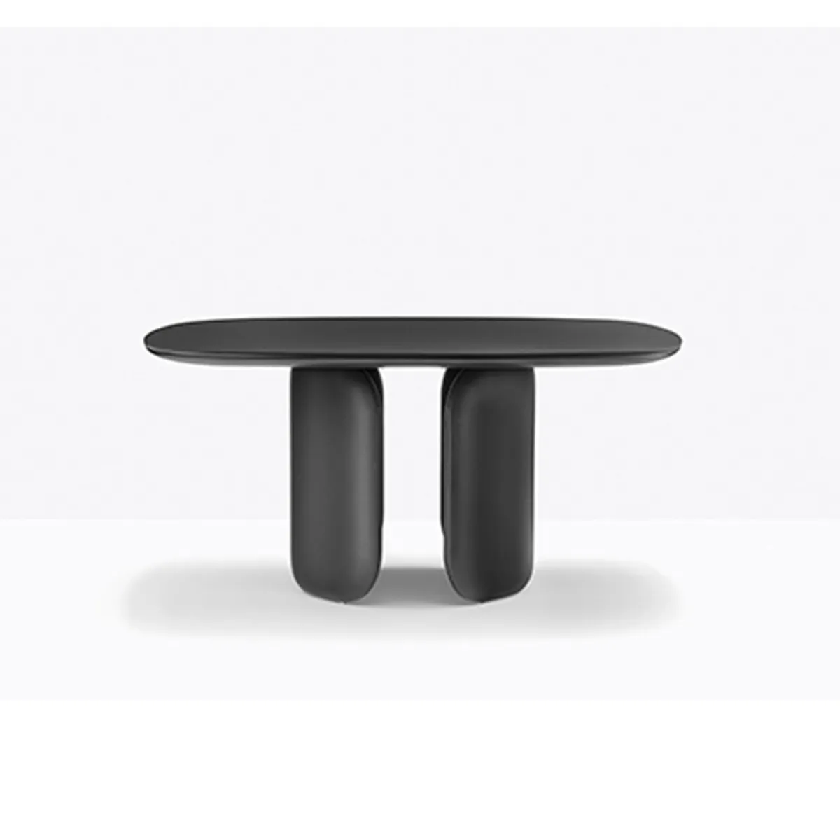 Elinor small table Inside Out Contracts5