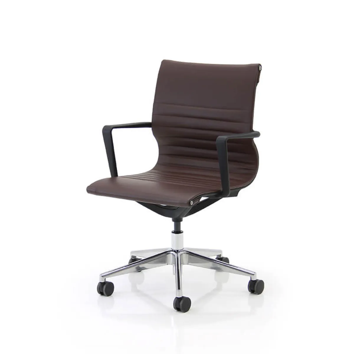 Flux task chair | Inside Out Contracts