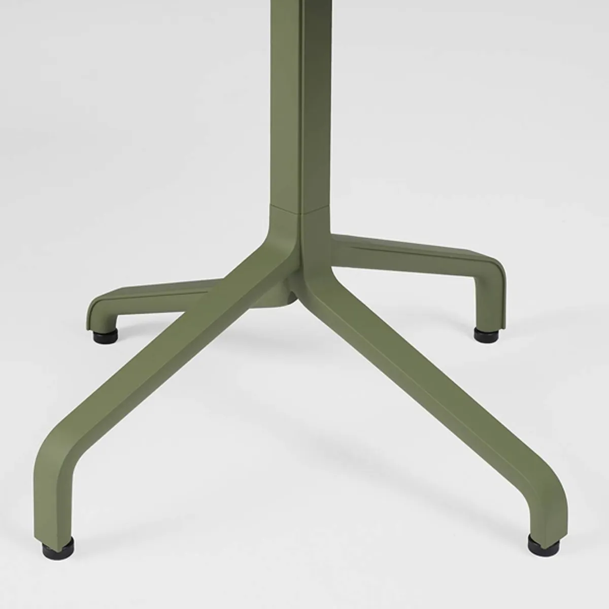 Frasca folding table base Inside Out Contracts8