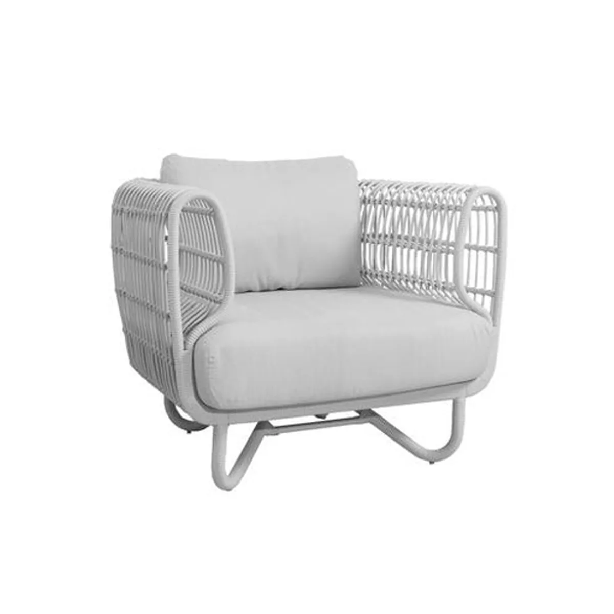 Fugle lounge chair 2 Inside Out Contracts2
