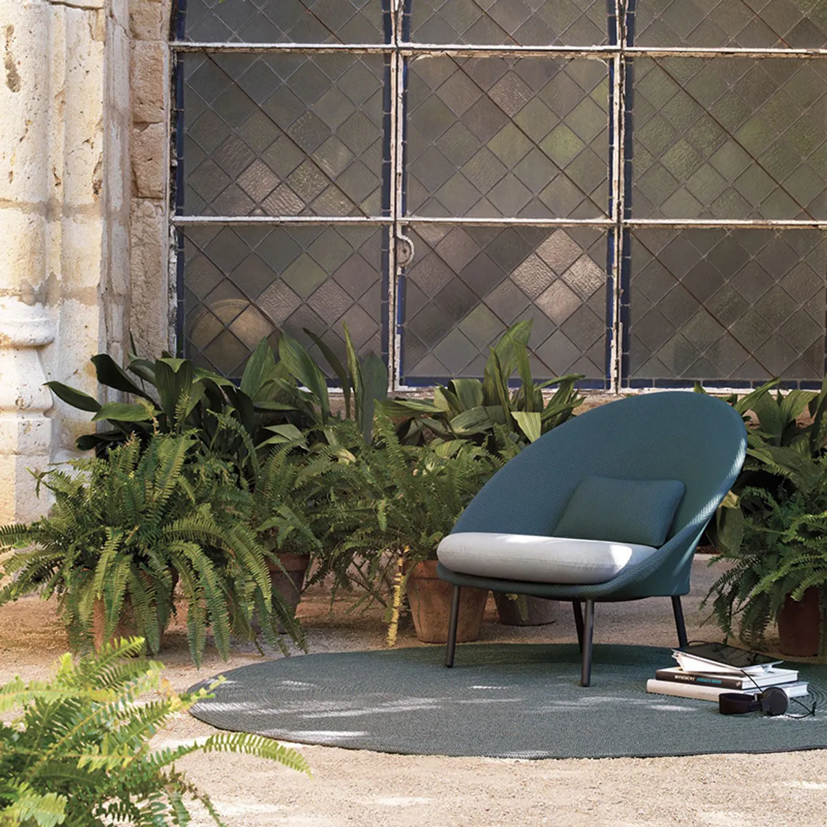 Gemini Low Lounge Chair Exterior Terrace Furniture Inside Out Contracts 1