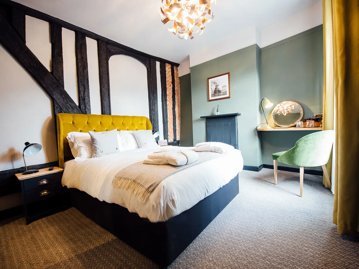 Hotel Room At The White Hart Pub Restaurant And Hotel In Ampthill Bedfordshire