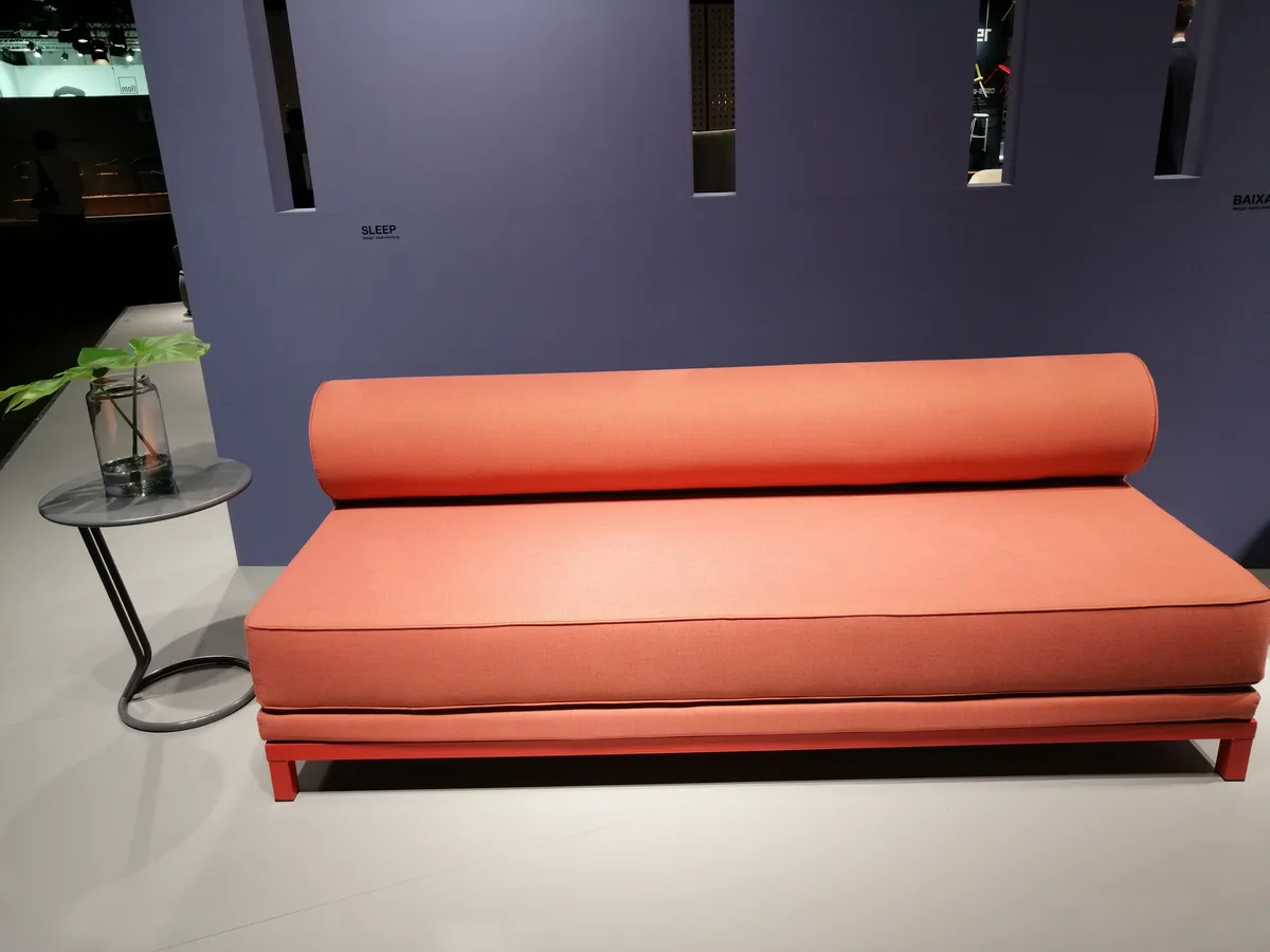 Imm Cologne 2019 Living Coral Upholstery Contrasting Colour Trends