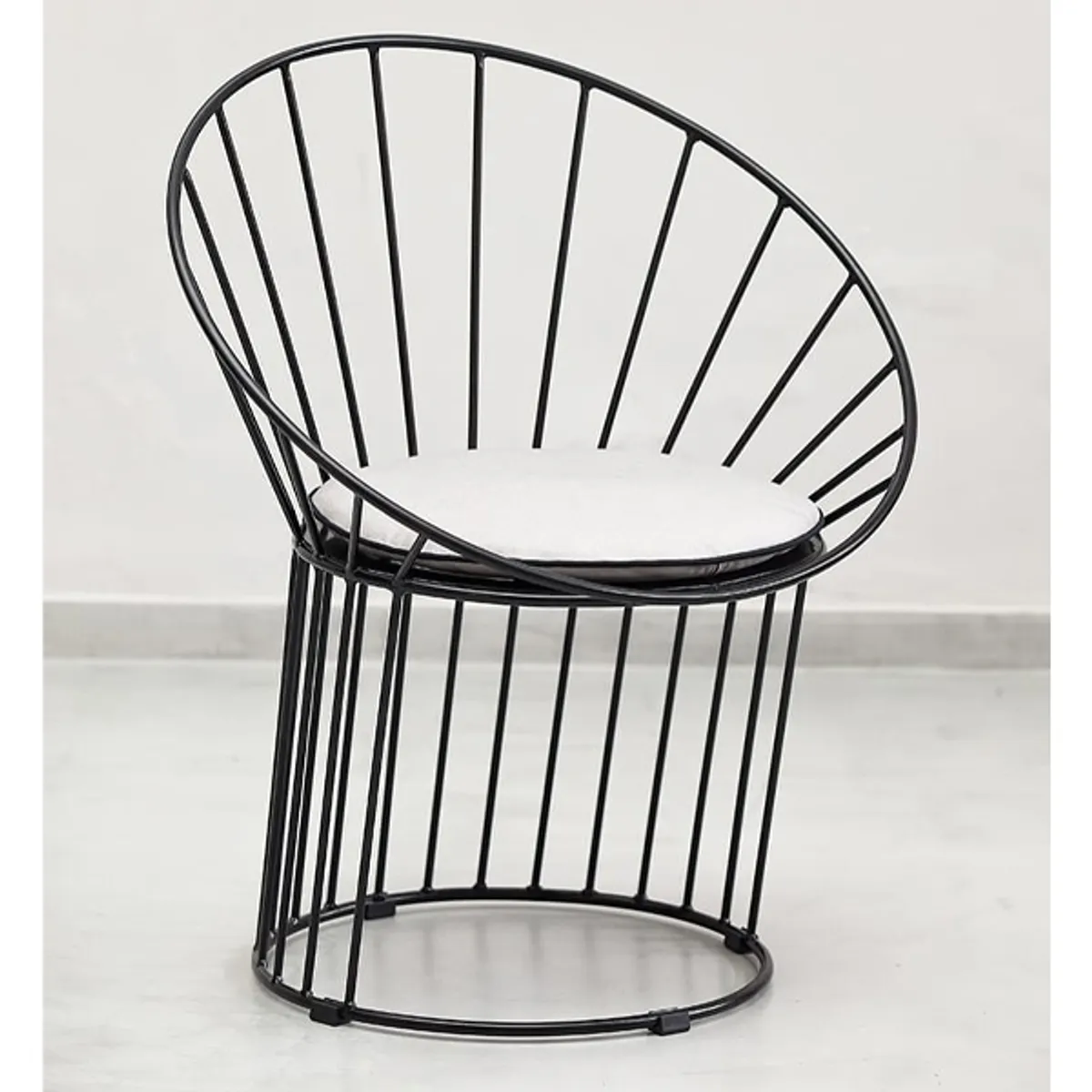 Illume armchair Inside Out Contracts5