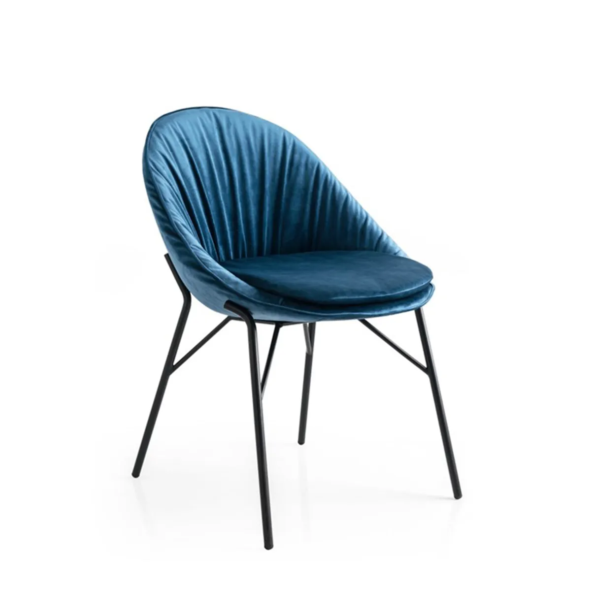 Lilly Chair Blue Velvet Inside Out Contracts