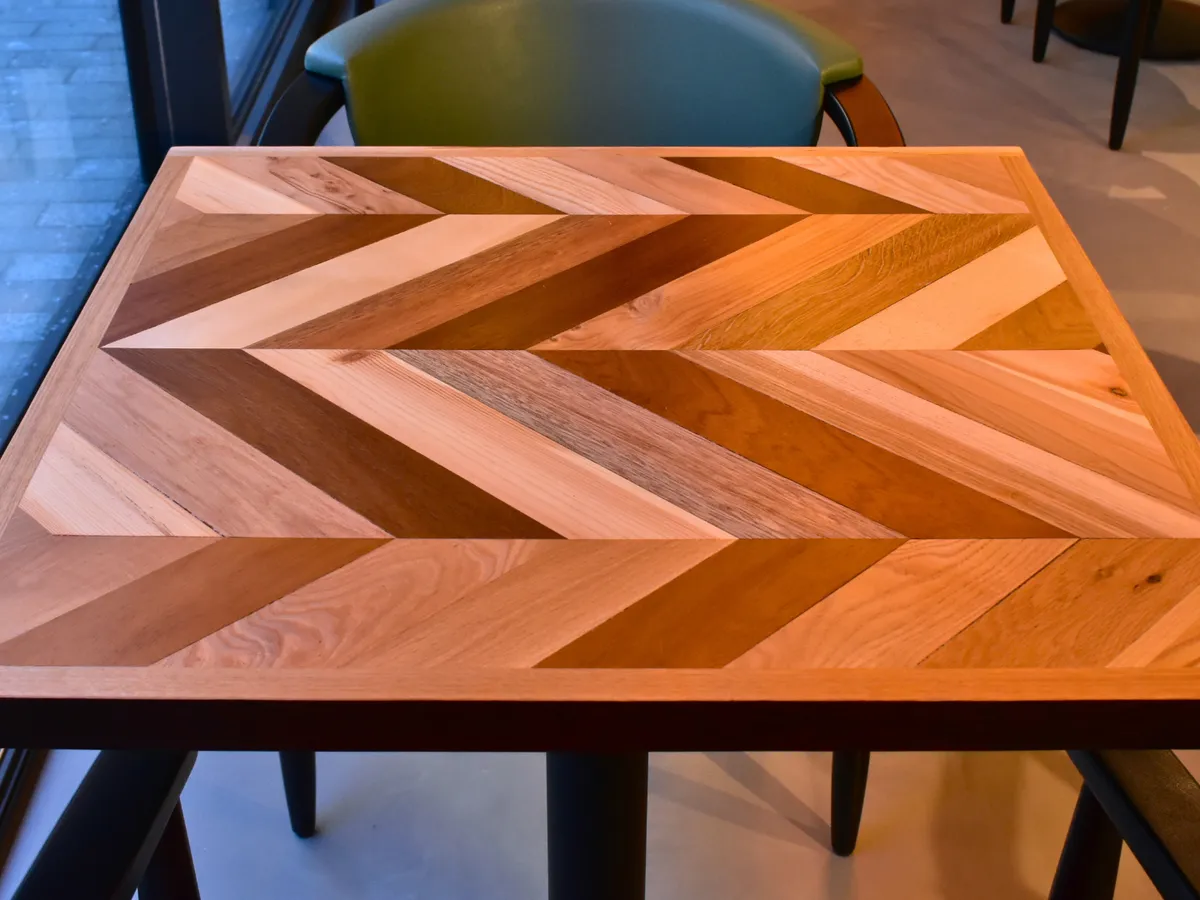 Mixed colour wood table top
