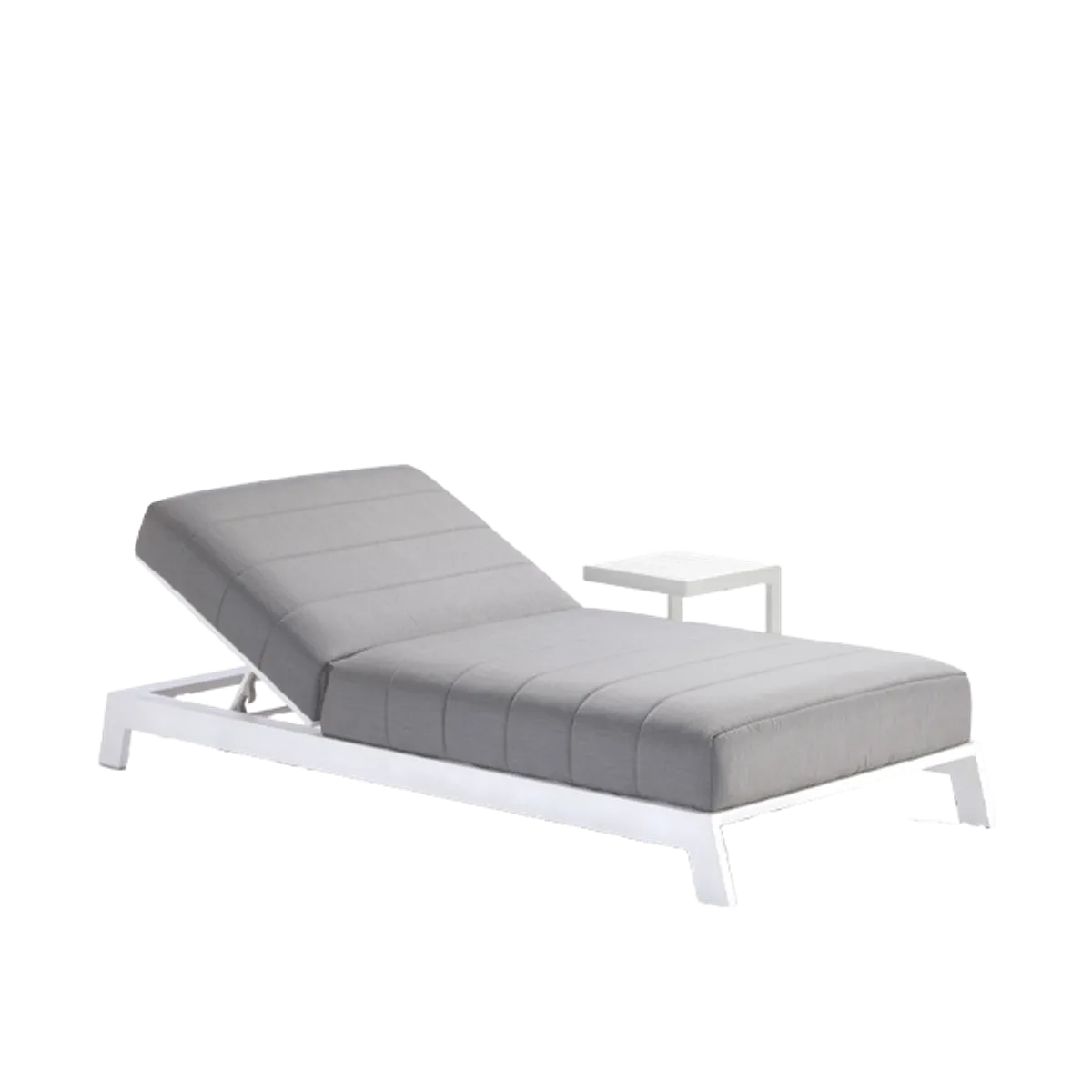 Naima sunlounger Inside Out Contracts