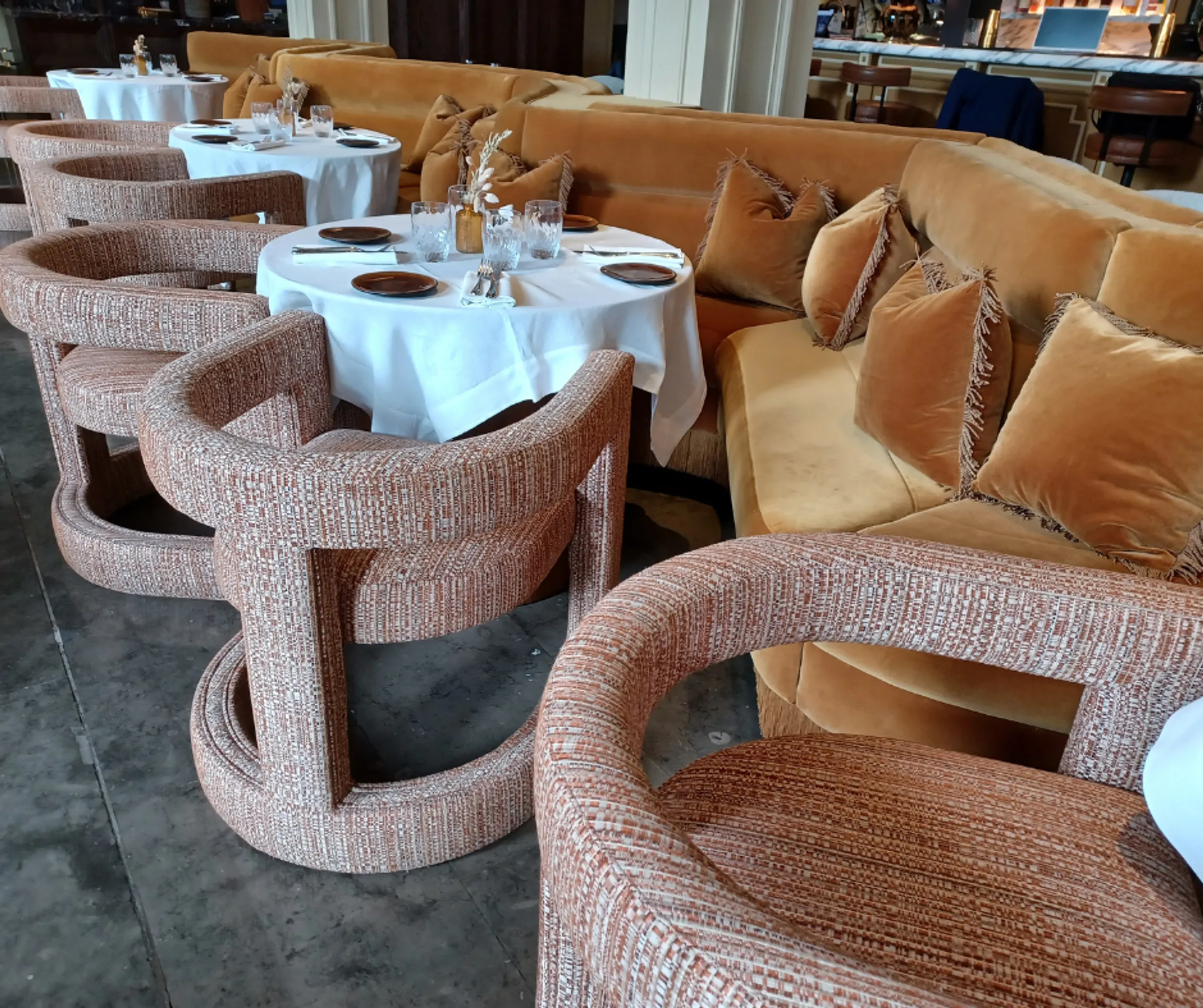 Restaurant seating furniture deals