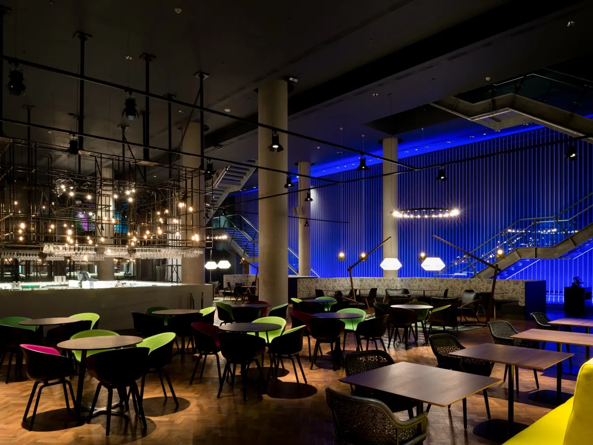 American Express, O2 Invites Lounge | Inside Out Contracts