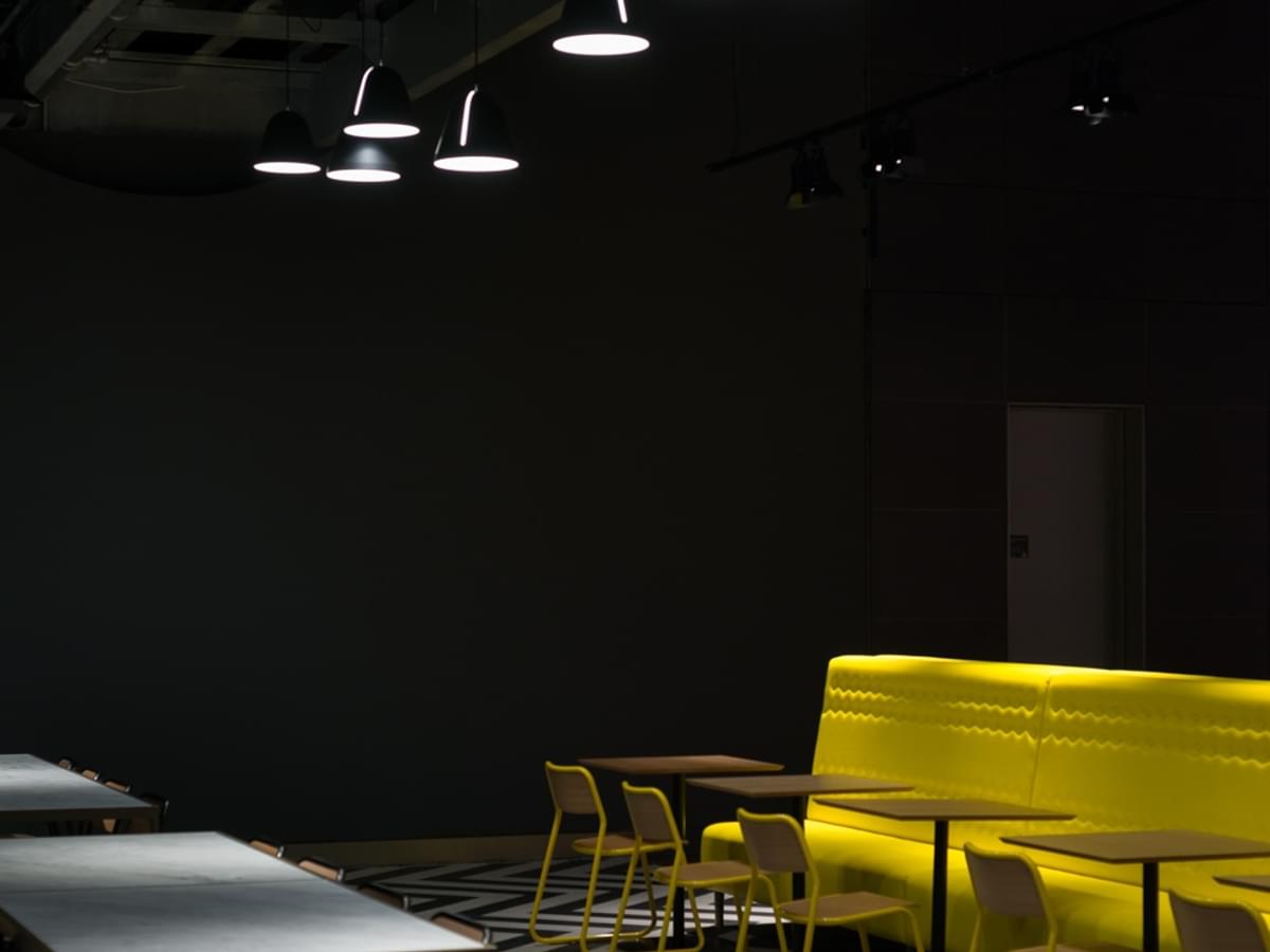 American Express, O2 Invites Lounge | Inside Out Contracts