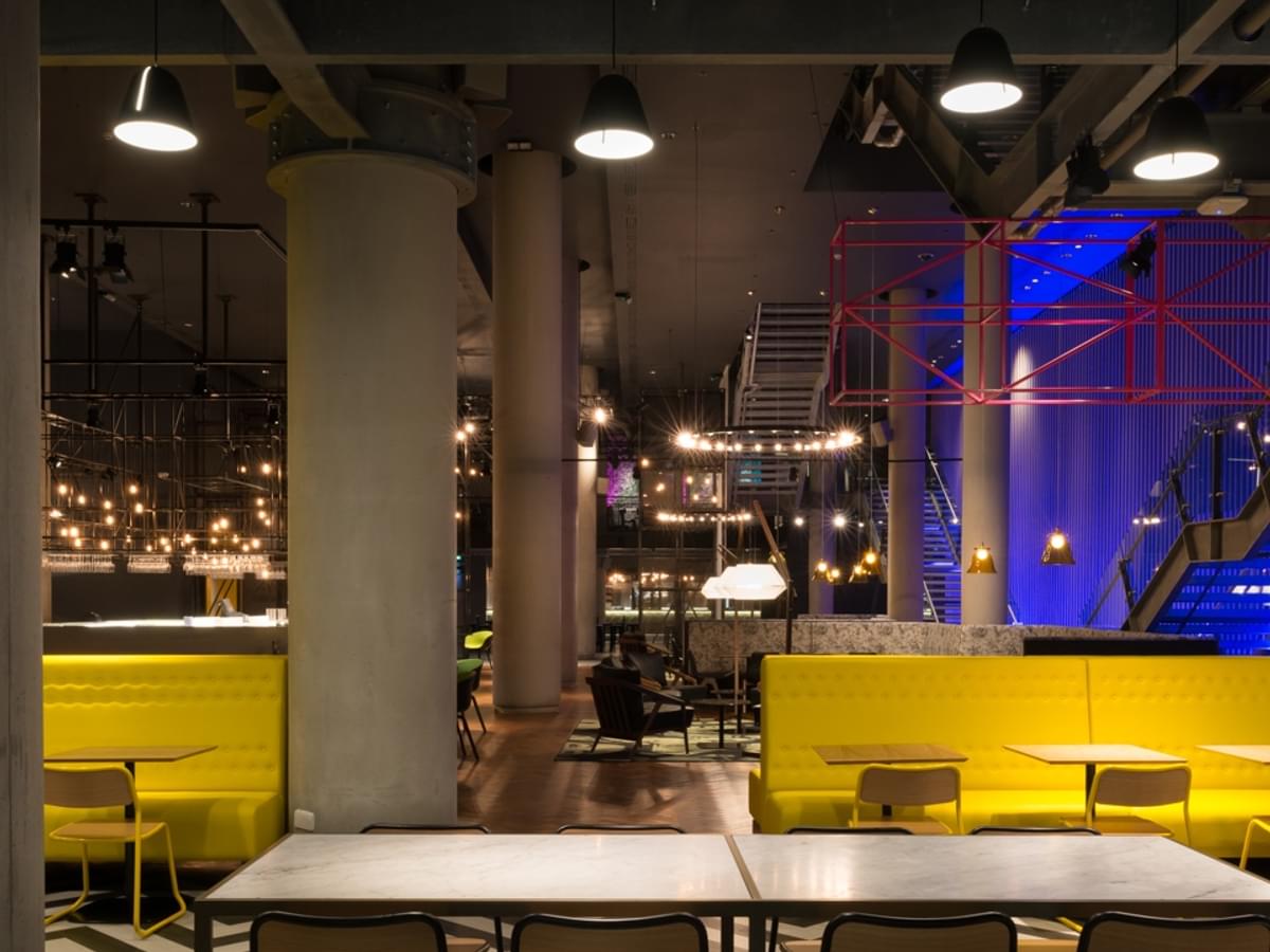 American Express, O2 Invites Lounge | Inside Out Contracts