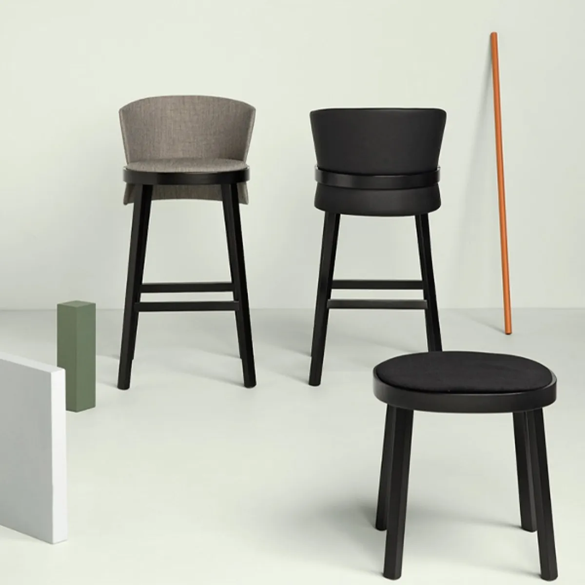 Obi low stool Inside Out Contracts2