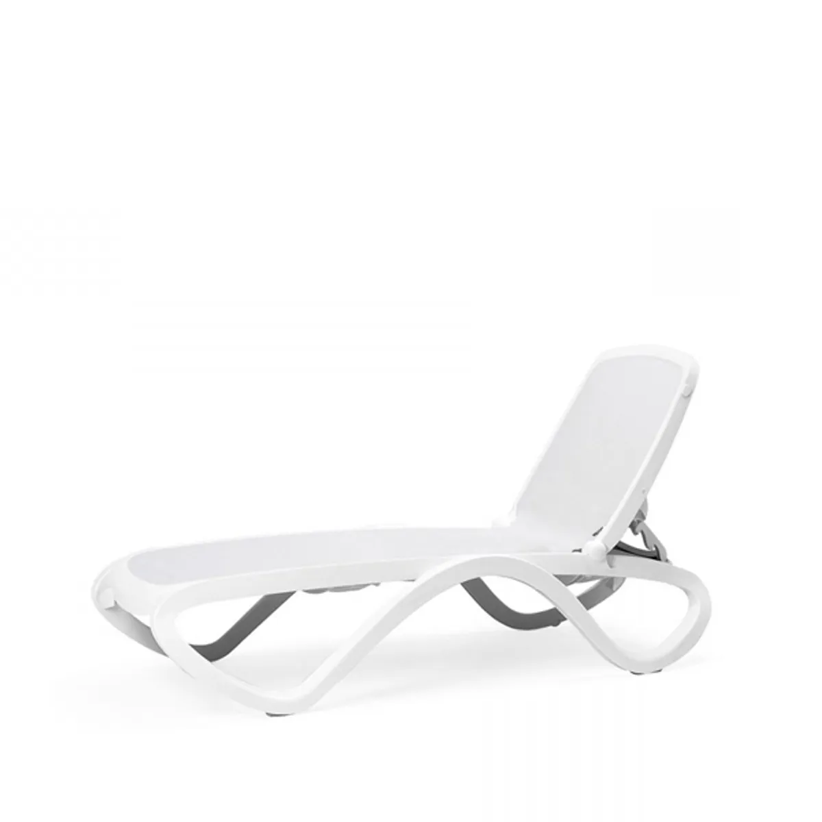 Omega lounger Inside Out Contracts7
